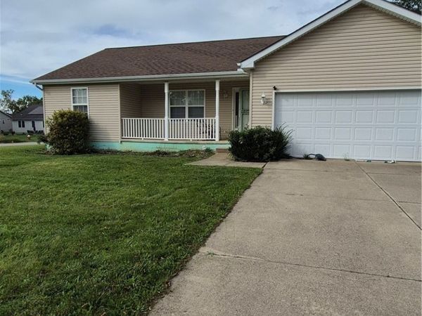 2078 Arrowhead Street , Lorain, OH 44052