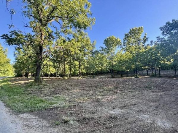 2475 Brush Creek Road , Burkesville, KY 42717
