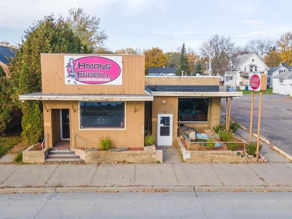 932 S 3RD AVENUE, Wausau, WI 54401