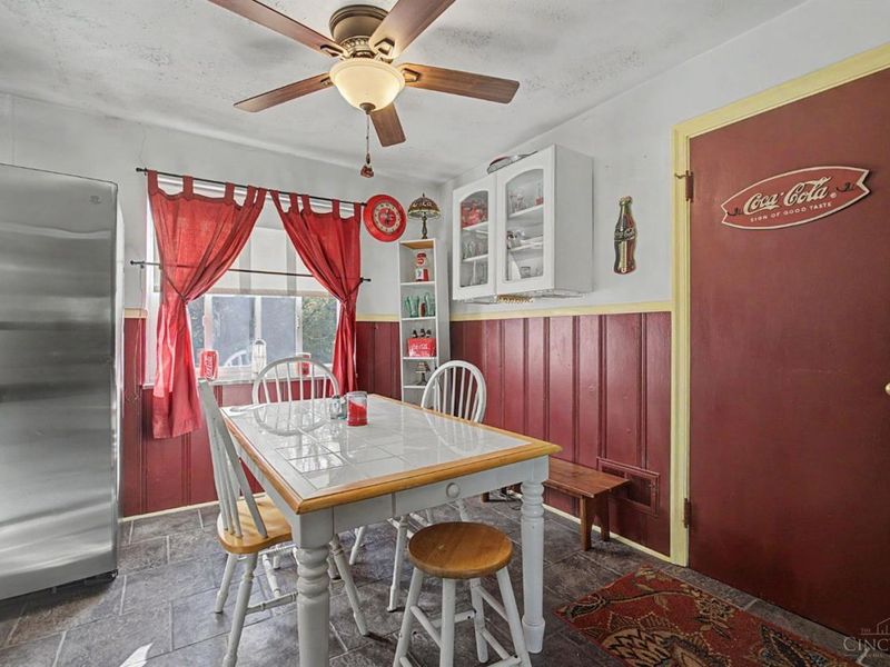 2337 E Galbraith Road, Reading, OH 45237 Photo 12