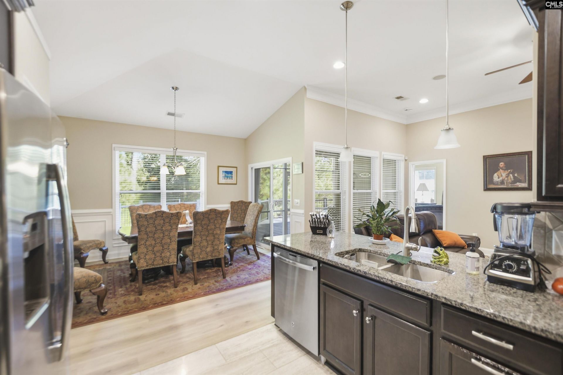 818 Leyland Cypress Court  Photo 9