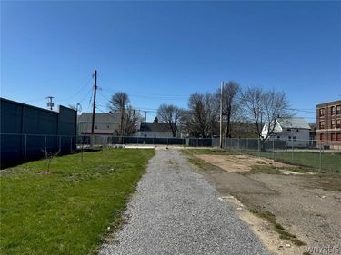 1535 S Park Avenue , Buffalo, NY 14220