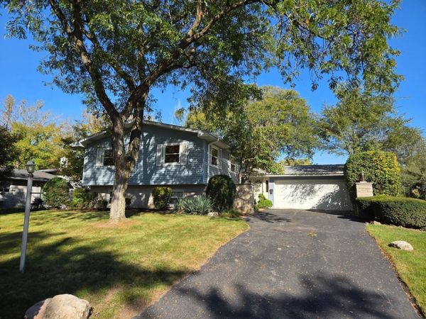 568 59th Street , Lisle, IL 60532