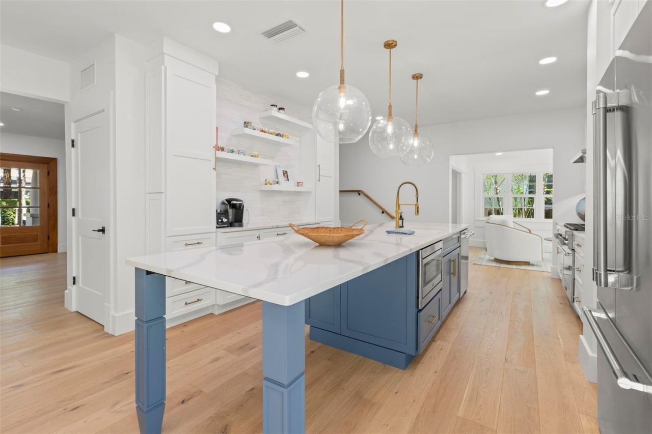 816 15th Avenue Ne, Saint Petersburg, FL 33704 Photo
