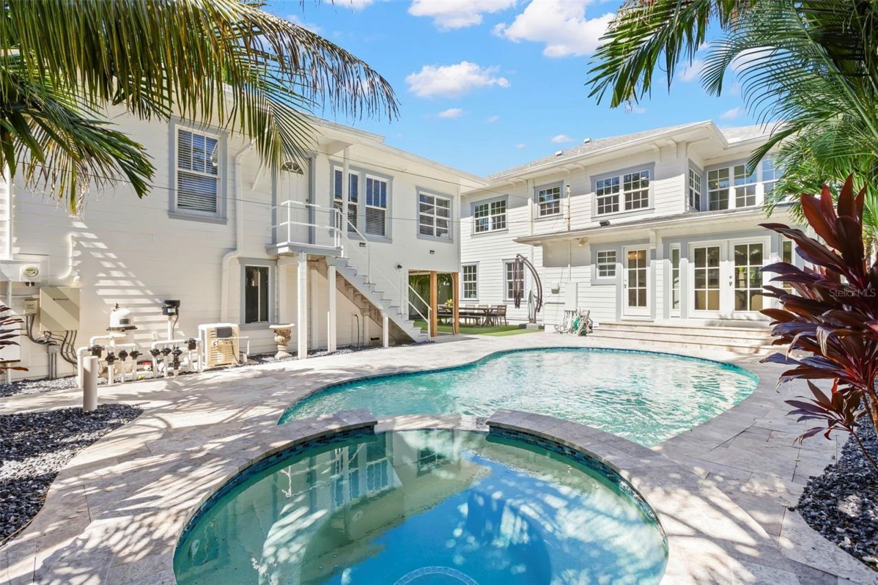 816 15th Avenue Ne, Saint Petersburg, FL 33704 Photo