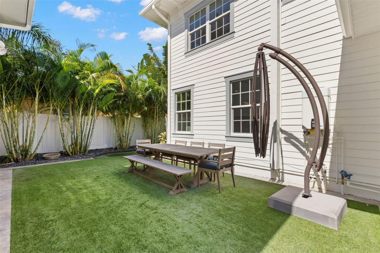 816 15th Avenue Ne, Saint Petersburg, FL 33704 Photo