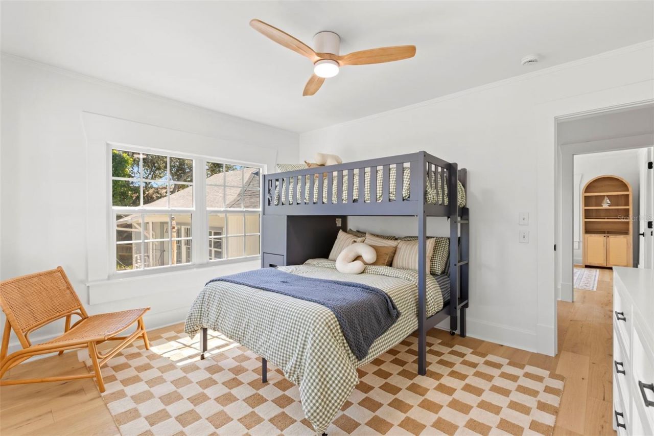 816 15th Avenue Ne, Saint Petersburg, FL 33704 Photo