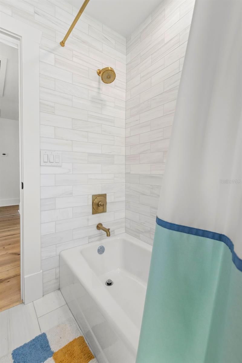 816 15th Avenue Ne, Saint Petersburg, FL 33704 Photo