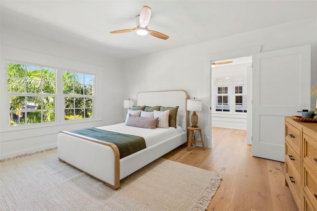 816 15th Avenue Ne, Saint Petersburg, FL 33704 Photo