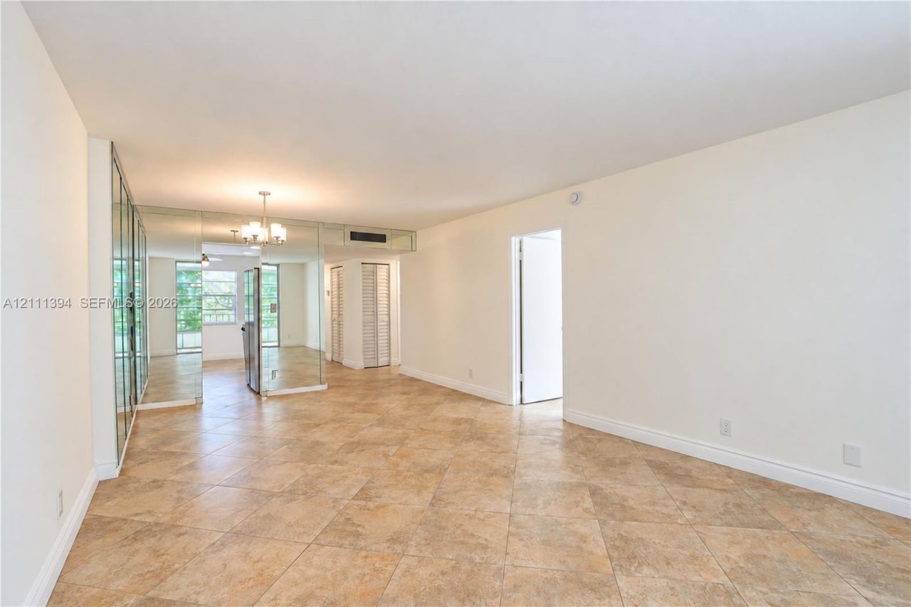 3099 NW 48th Ave, Unit 260, Lauderdale Lakes, FL 33313 Photo