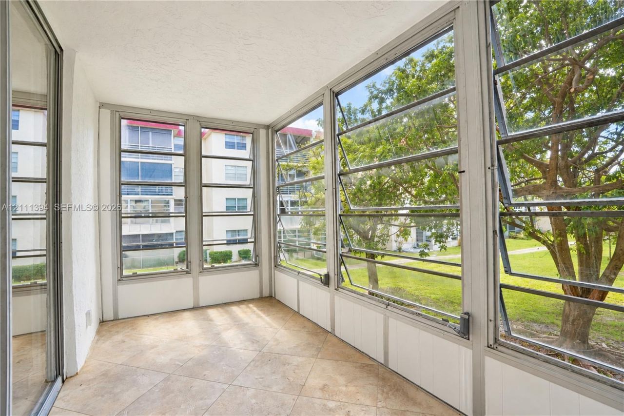 3099 NW 48th Ave, Unit 260, Lauderdale Lakes, FL 33313 Photo