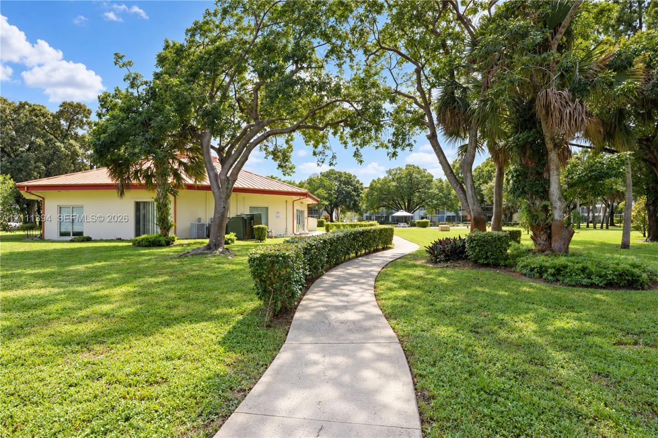 3099 NW 48th Ave, Unit 260, Lauderdale Lakes, FL 33313 Photo