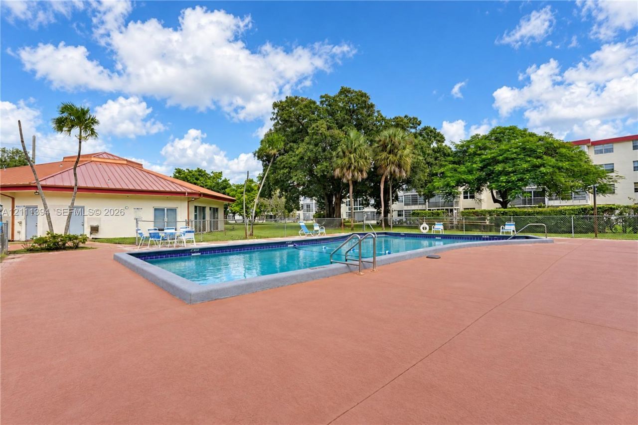 3099 NW 48th Ave, Unit 260, Lauderdale Lakes, FL 33313 Photo