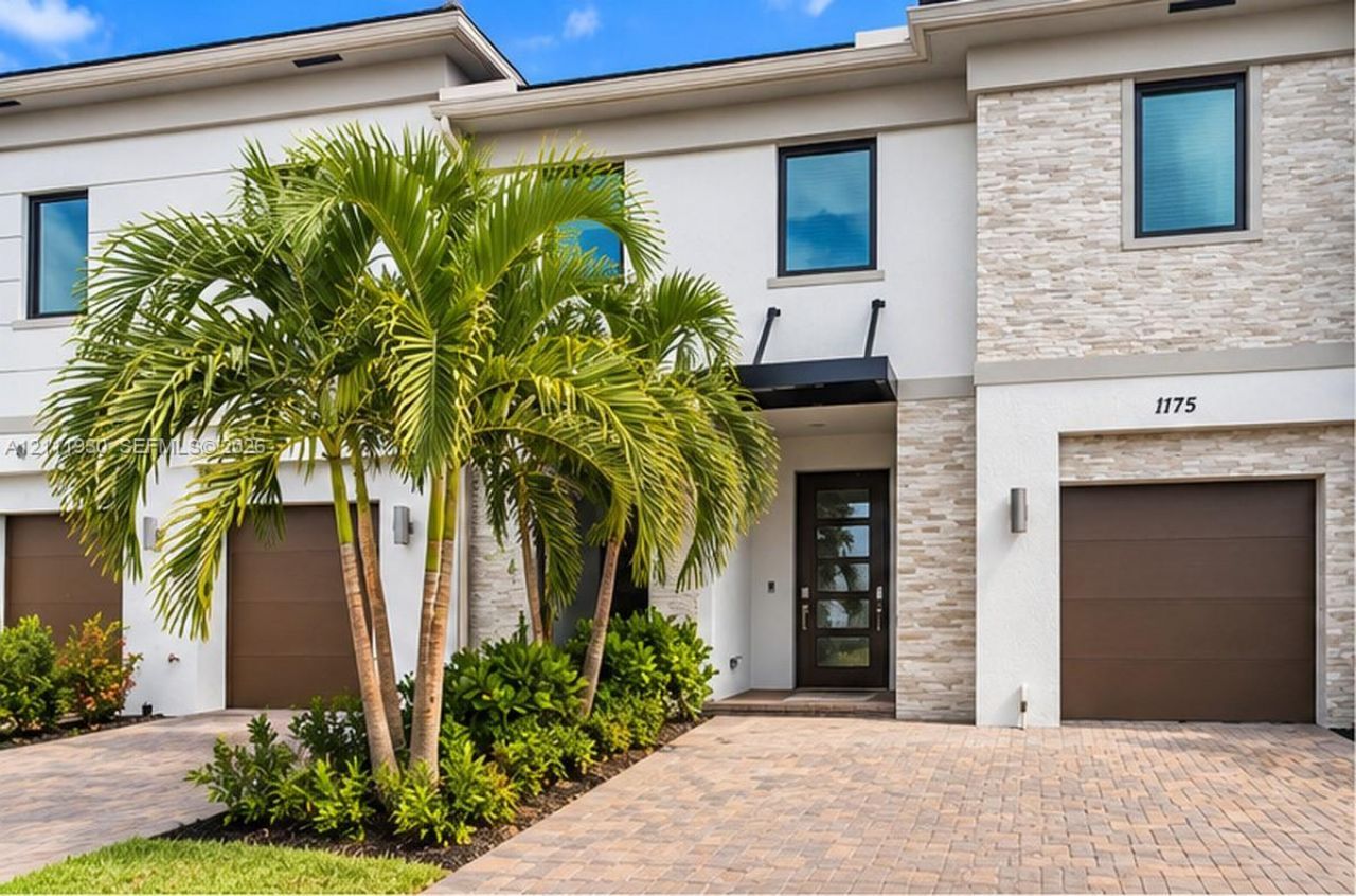 1175 Carillon St , Unit 1175, Wellington, FL 33414 Photo