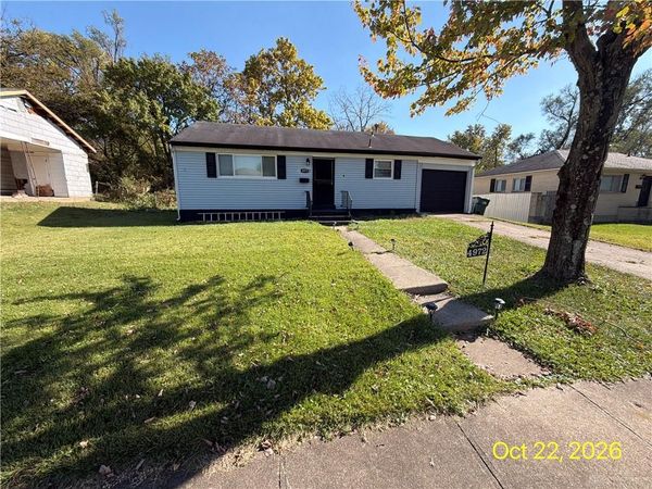 4972 Hackett Dr, Dayton, OH 45417