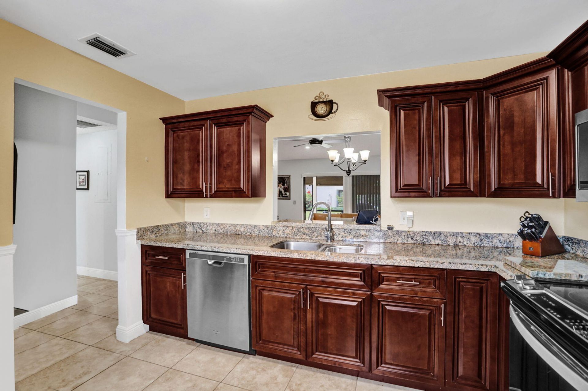 6120 Fairfield Circle, Greenacres, FL 33463 Photo