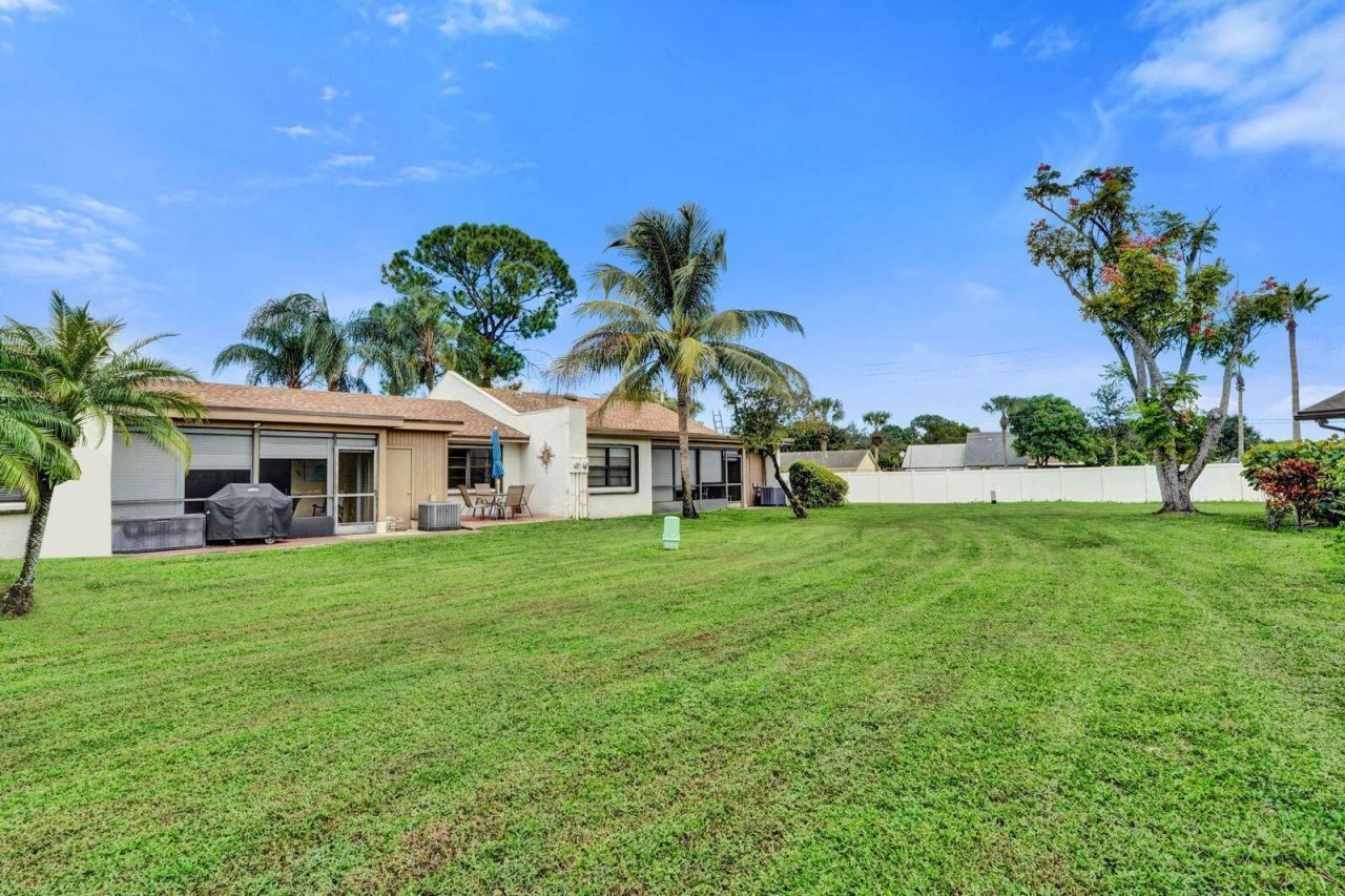 6120 Fairfield Circle, Greenacres, FL 33463 Photo