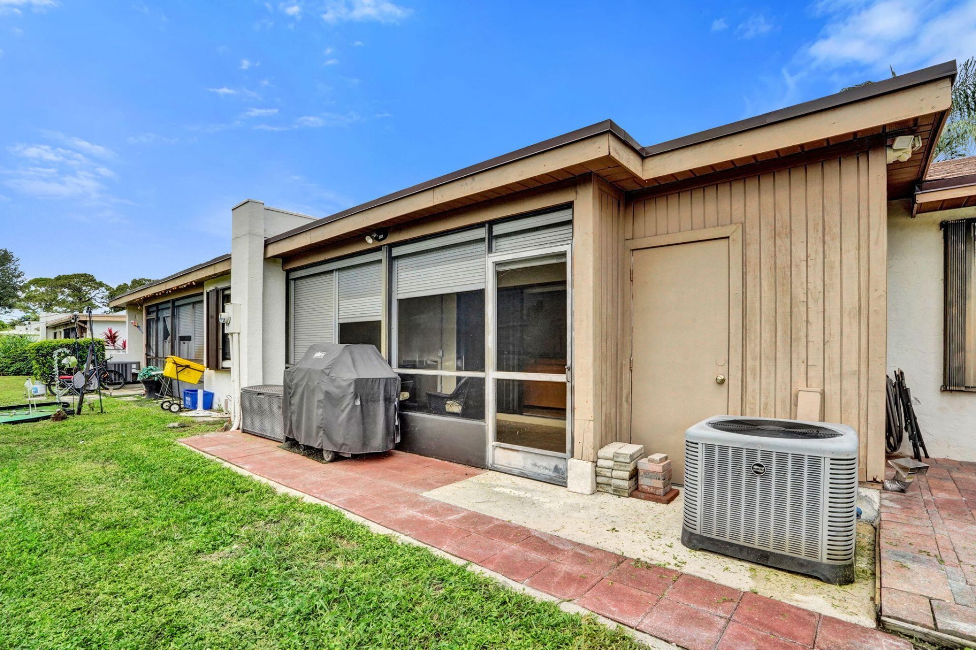 6120 Fairfield Circle, Greenacres, FL 33463 Photo