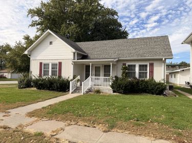 120 S 2ND Avenue, LOGAN, IA 51546