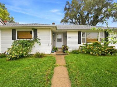 303 LINCOLN WAY Street, WOODBINE, IA 51579
