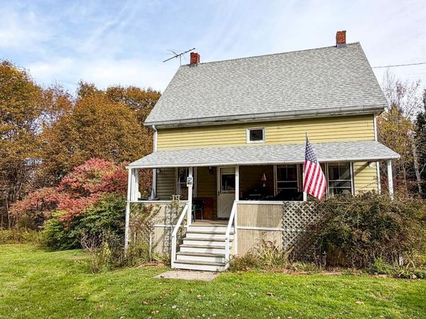 18 Western Landing Road , Chebeague Island, ME 04017