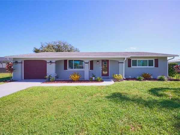 208 S Lake DR , LEHIGH ACRES, FL 33936