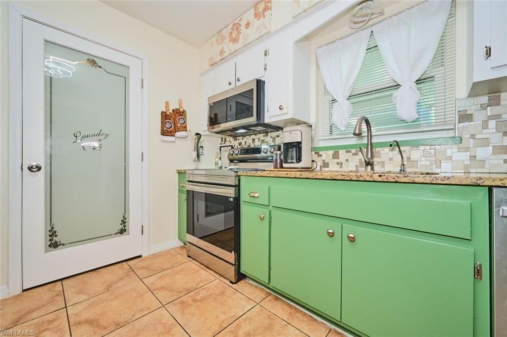 208 S Lake Dr , Lehigh Acres, FL 33936 Photo