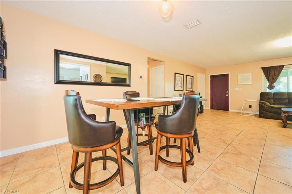 208 S Lake Dr , Lehigh Acres, FL 33936 Photo