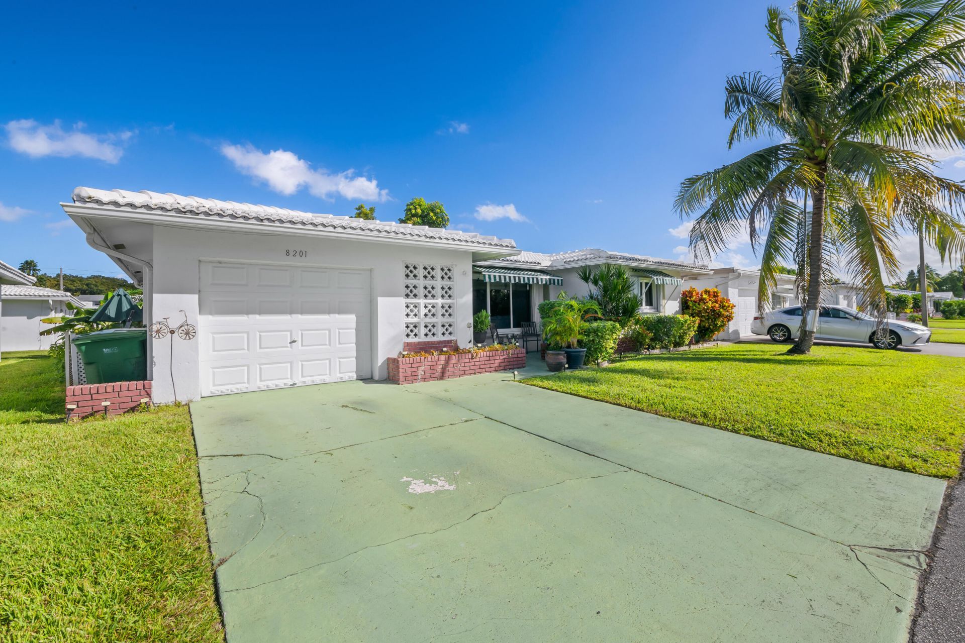 8201 NW 59th Court, Tamarac, FL 33321 Photo