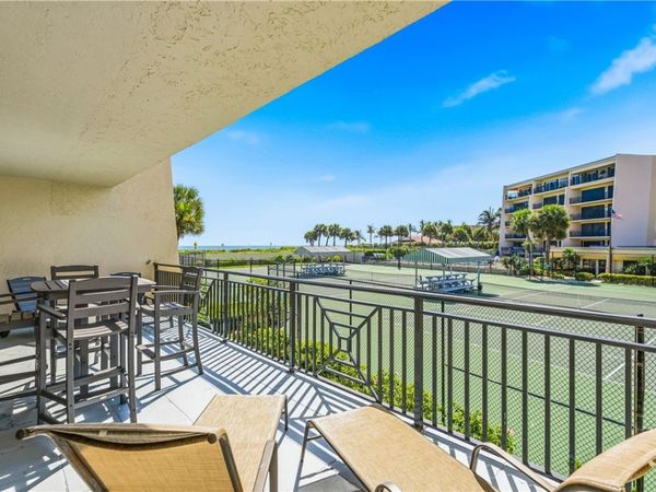 3939 Ocean Drive, Unit 206B, Vero Beach, FL 32963
