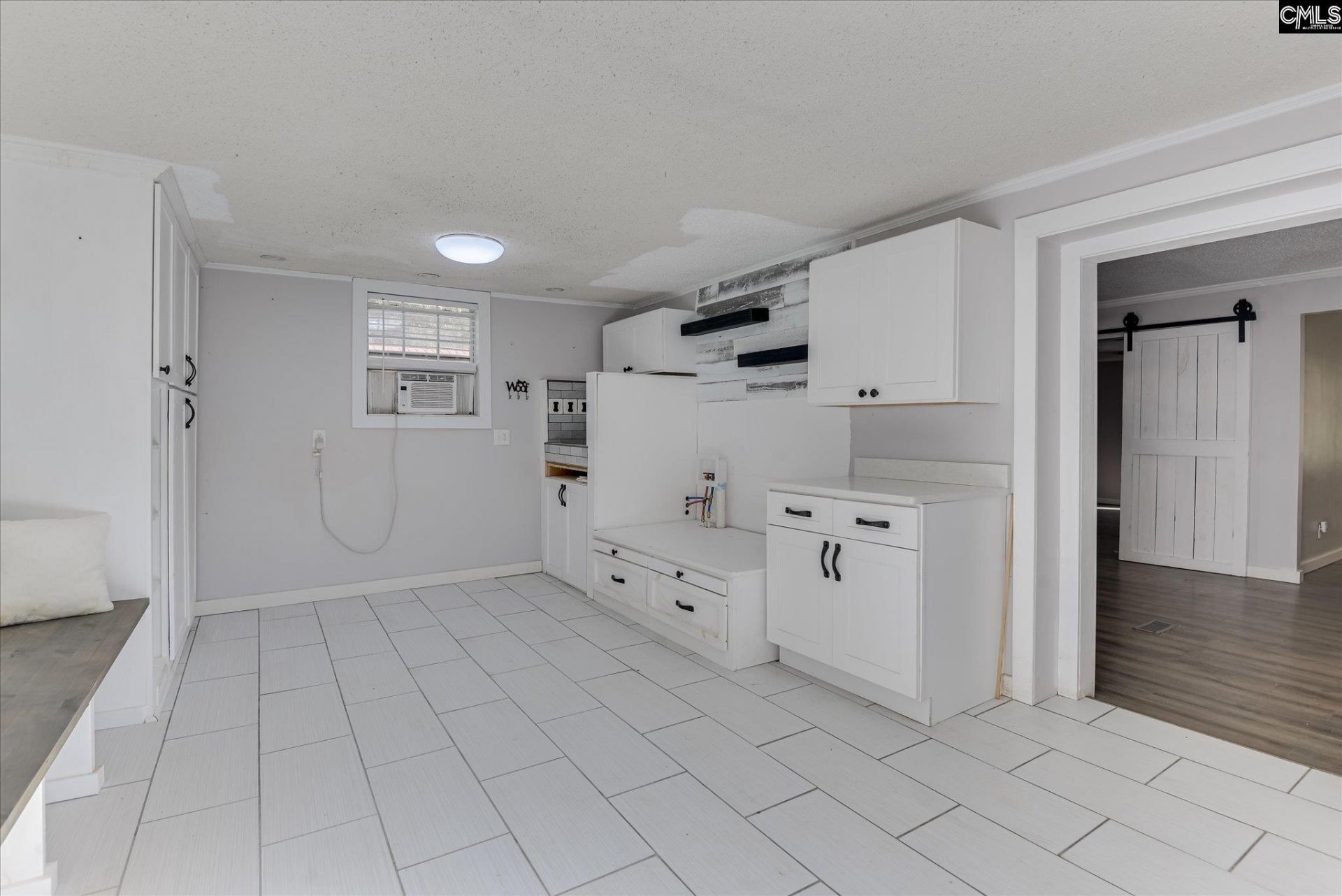 2032 Pinewood Street  Photo 16