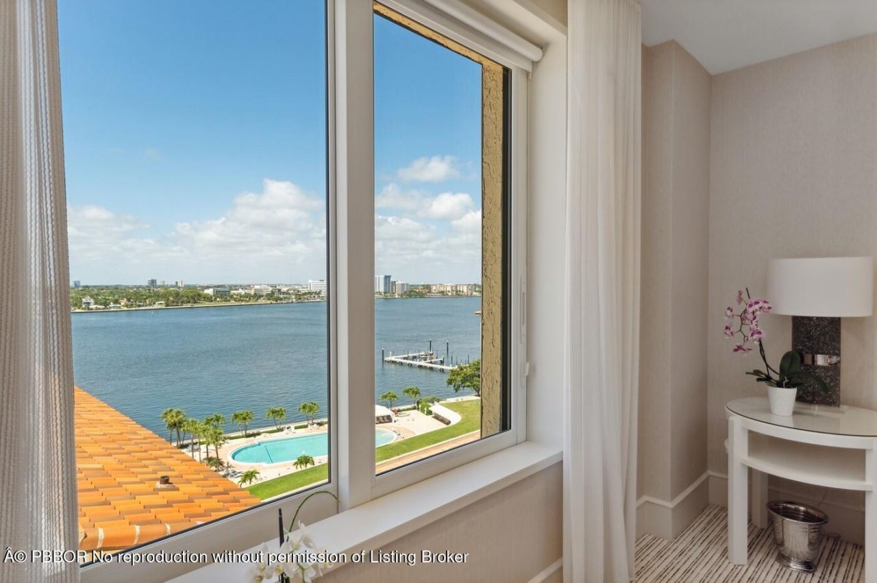 150 Bradley Place, Unit 906, Palm Beach, FL 33480 Photo