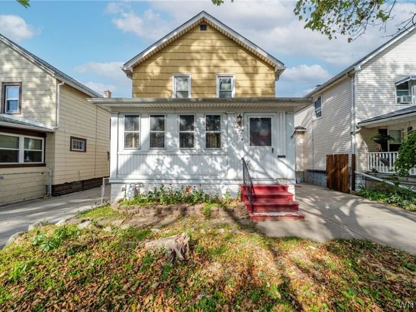 172 Downing Street, Buffalo, NY 14220