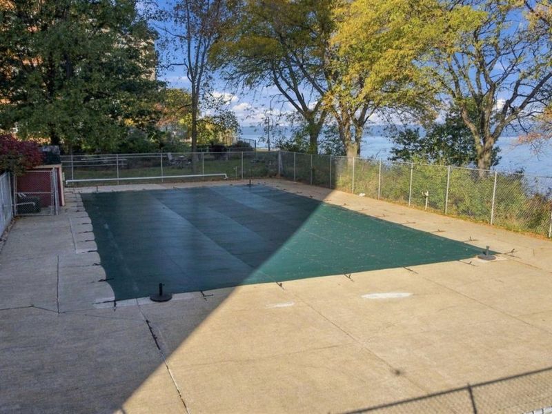 11820 Edgewater Dr, Unit 513, Lakewood, OH 44107 Photo 9