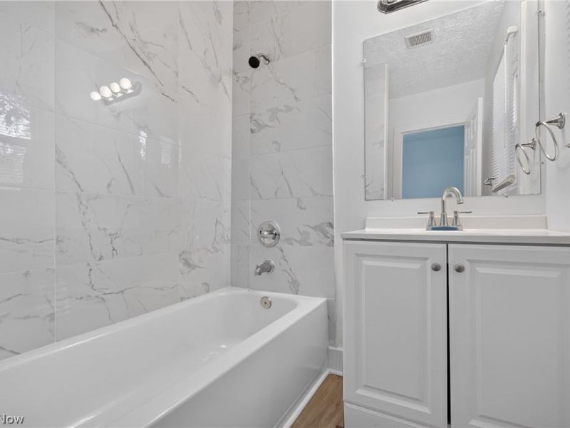 2314 E 95th Street, Cleveland, OH 44106 Photo 29