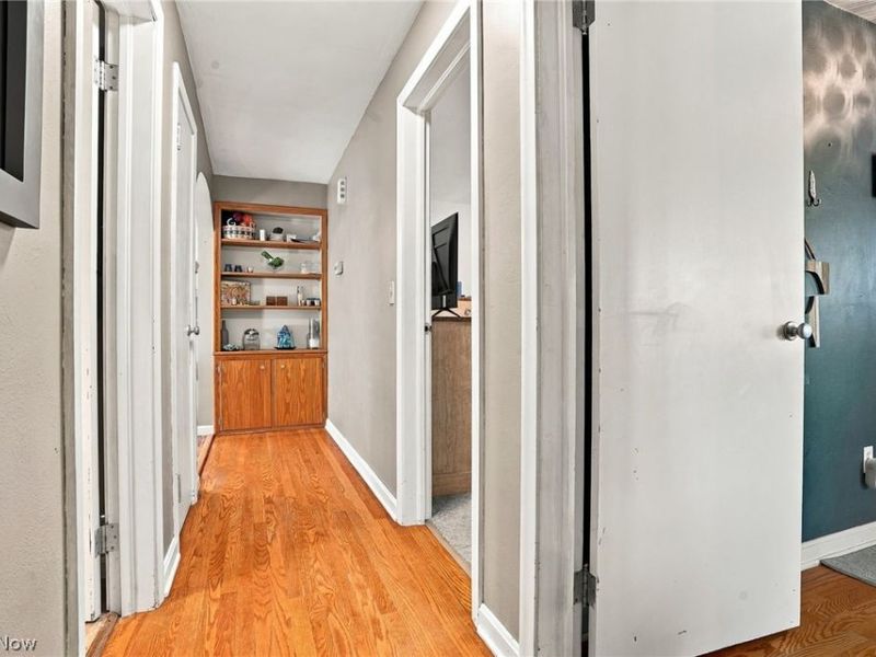 1718 W Market Street, Orrville, OH 44667 Photo 11