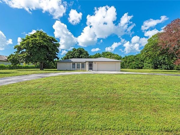 811 Cassena RD , NAPLES, FL 34108
