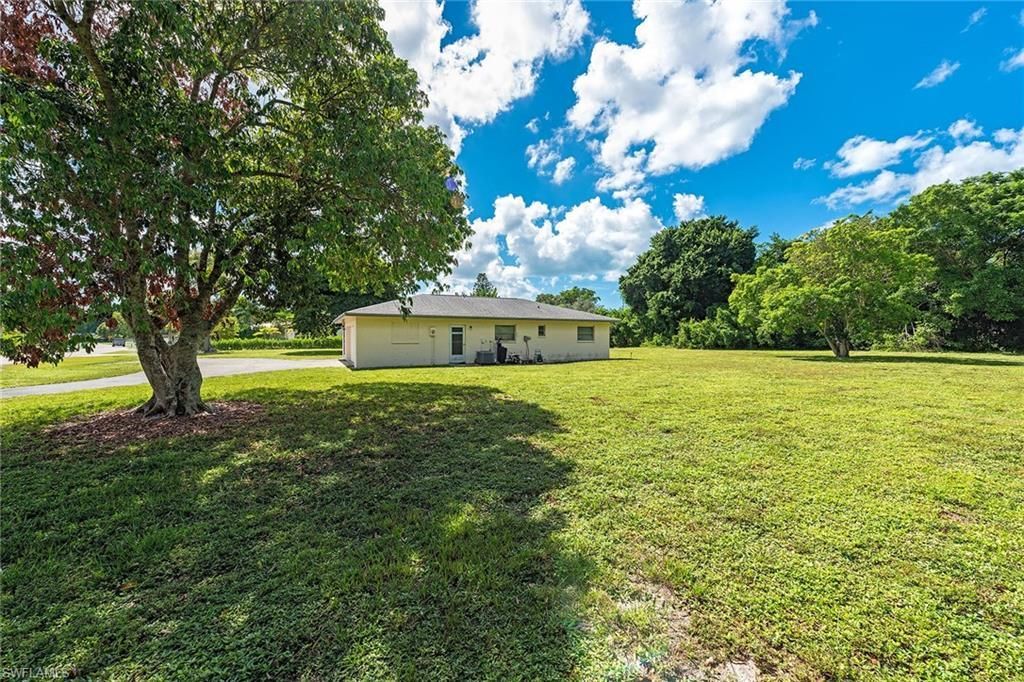 811 Cassena Rd , Naples, FL 34108 Photo