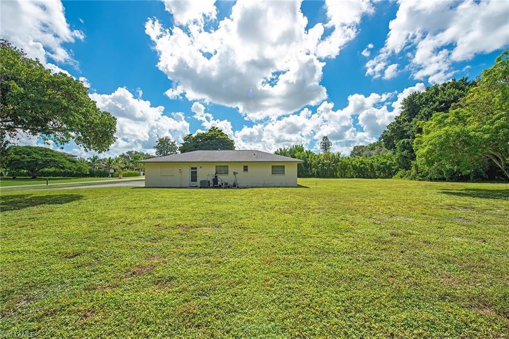 811 Cassena Rd , Naples, FL 34108 Photo