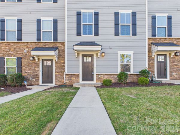 1205 Ashbury Street , Charlotte, NC 28216