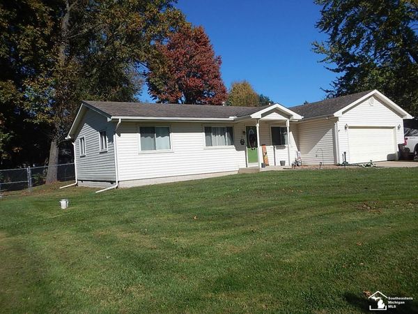 4396 Steck Drive, Temperance, MI 48182