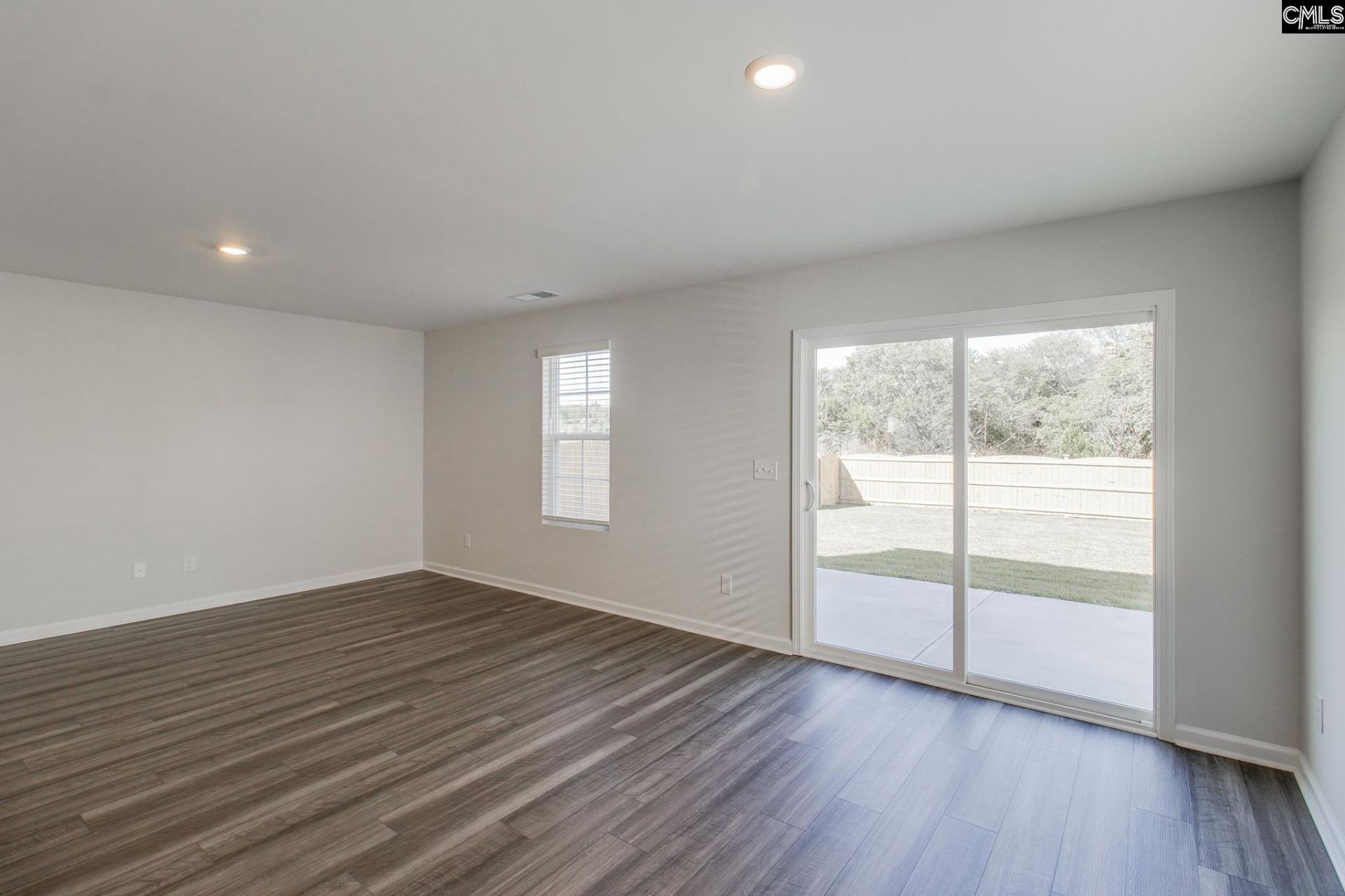 221 Laurinton Farms Drive  Photo 17