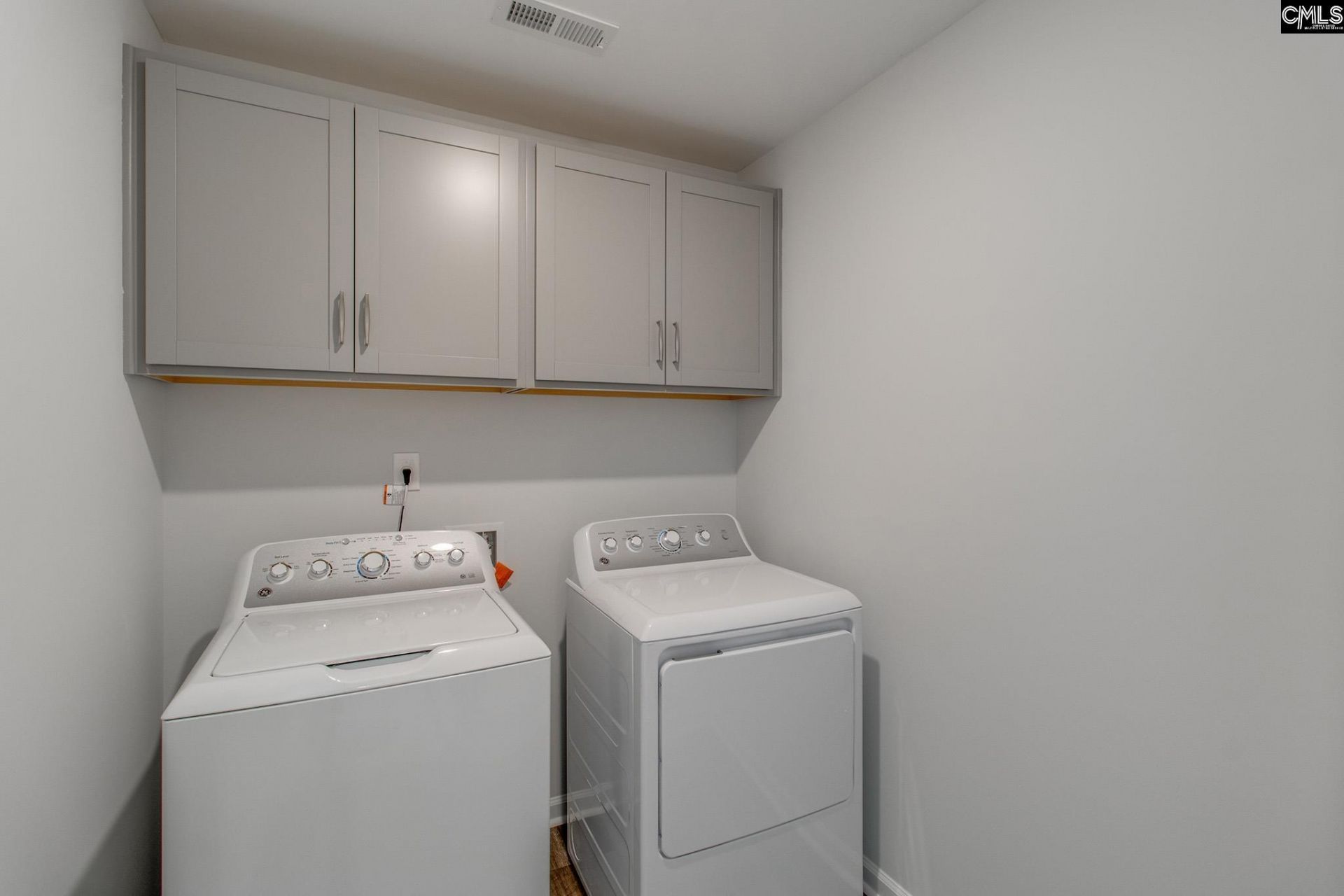 221 Laurinton Farms Drive  Photo 29