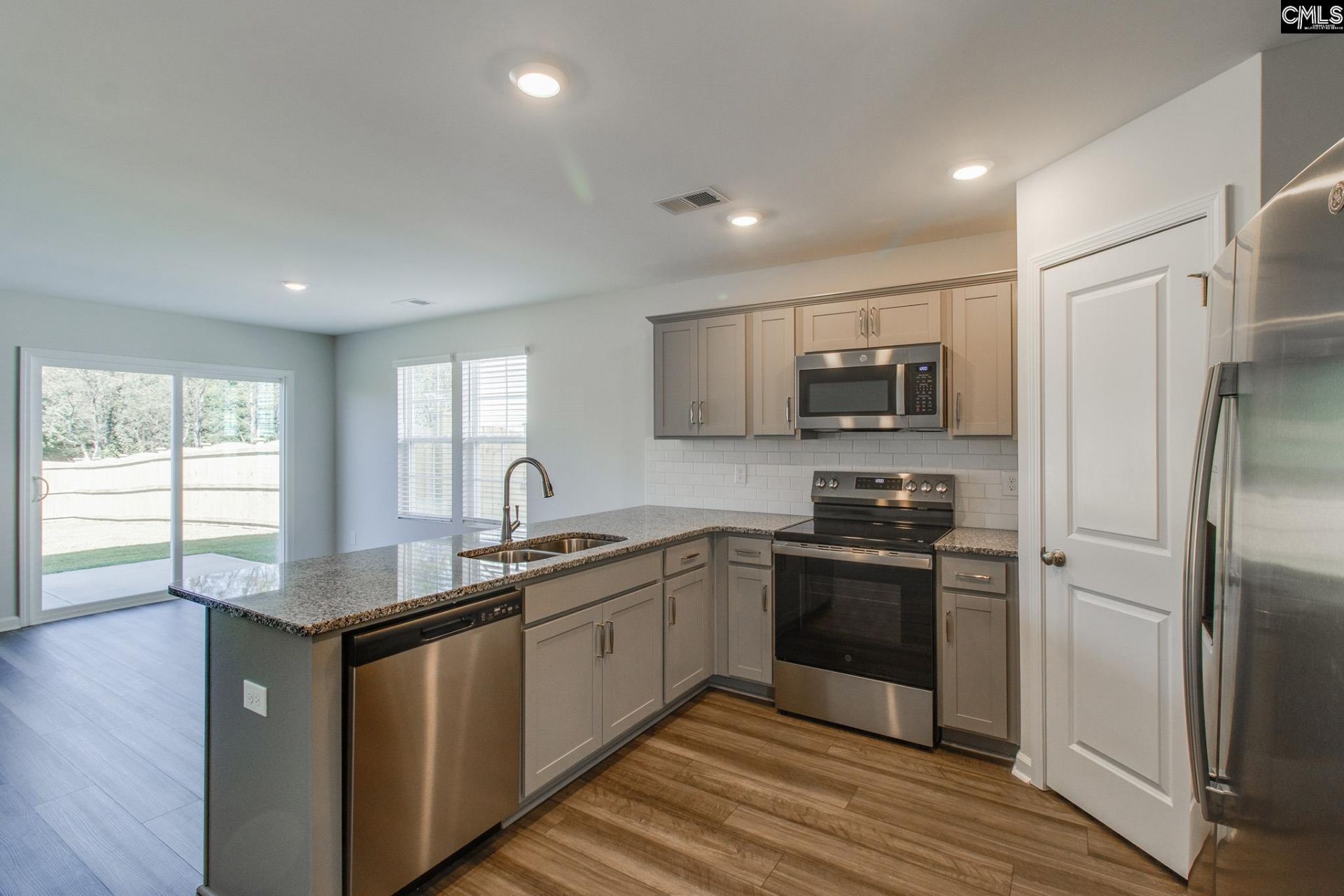 221 Laurinton Farms Drive  Photo 8