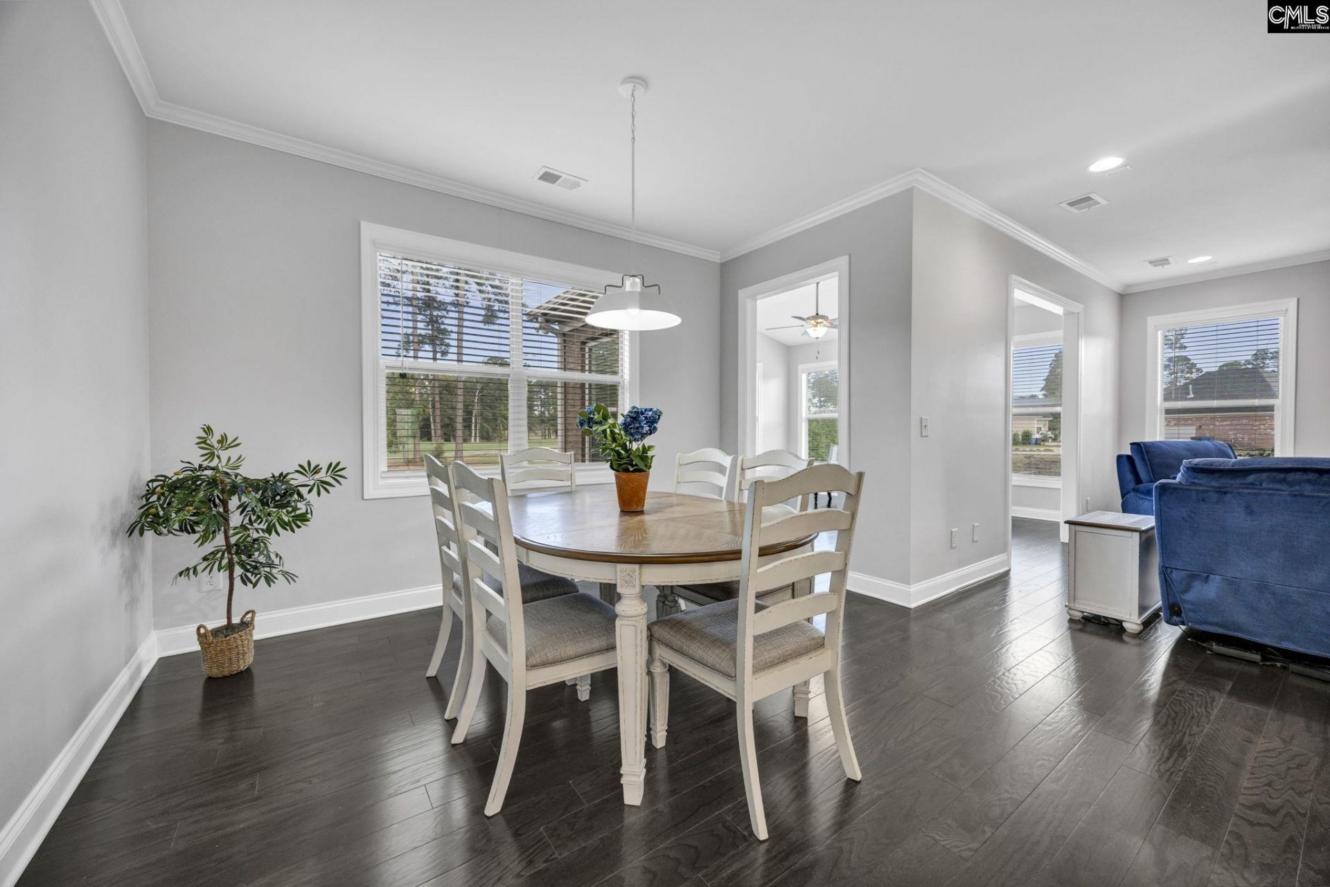 426 Club View Drive  Photo 13