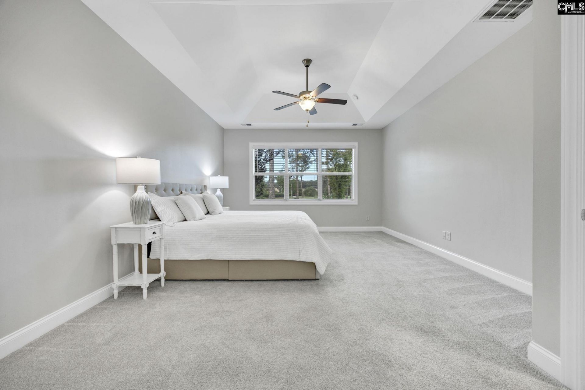 426 Club View Drive  Photo 18