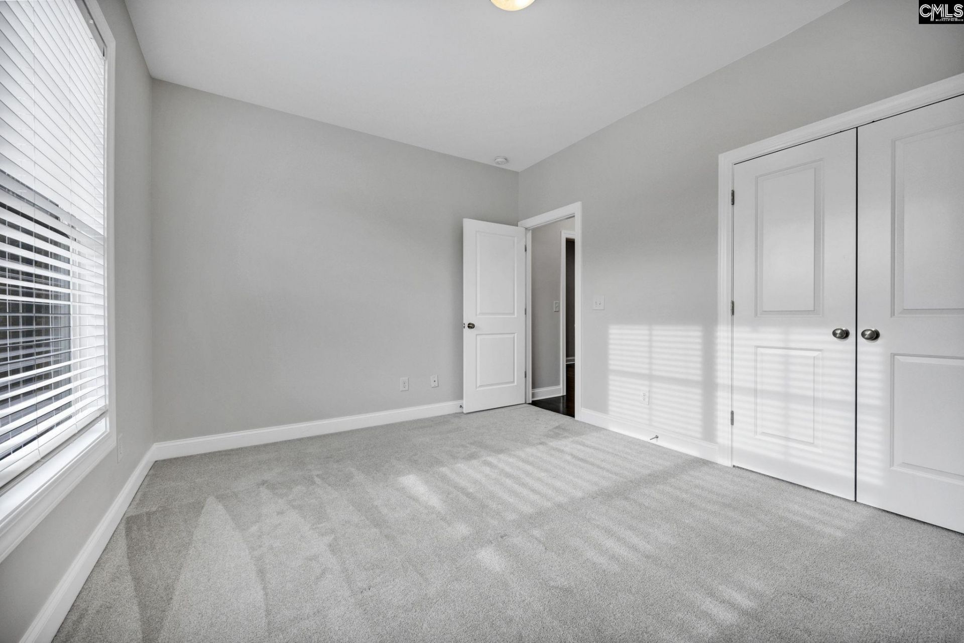 426 Club View Drive  Photo 25