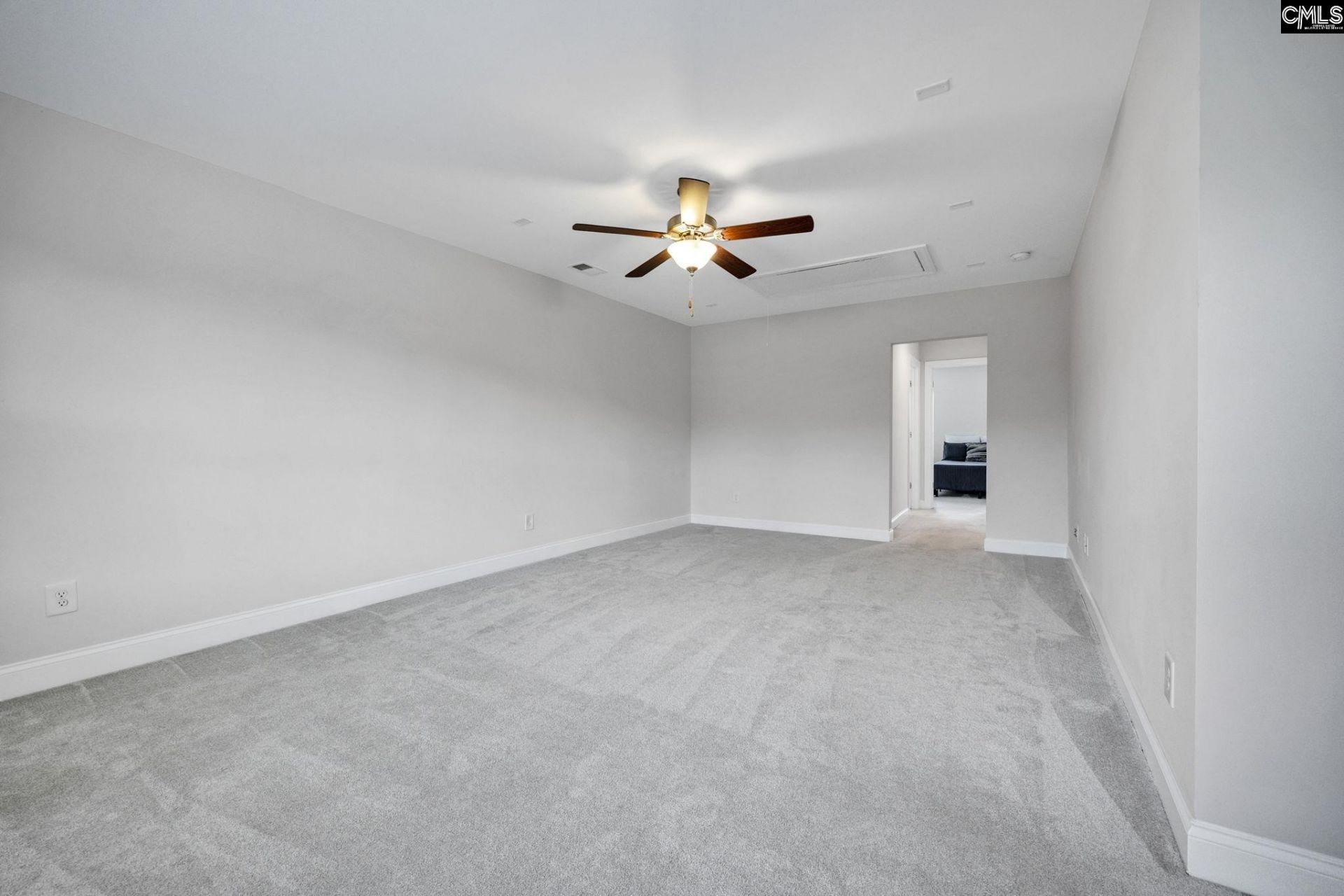 426 Club View Drive  Photo 29