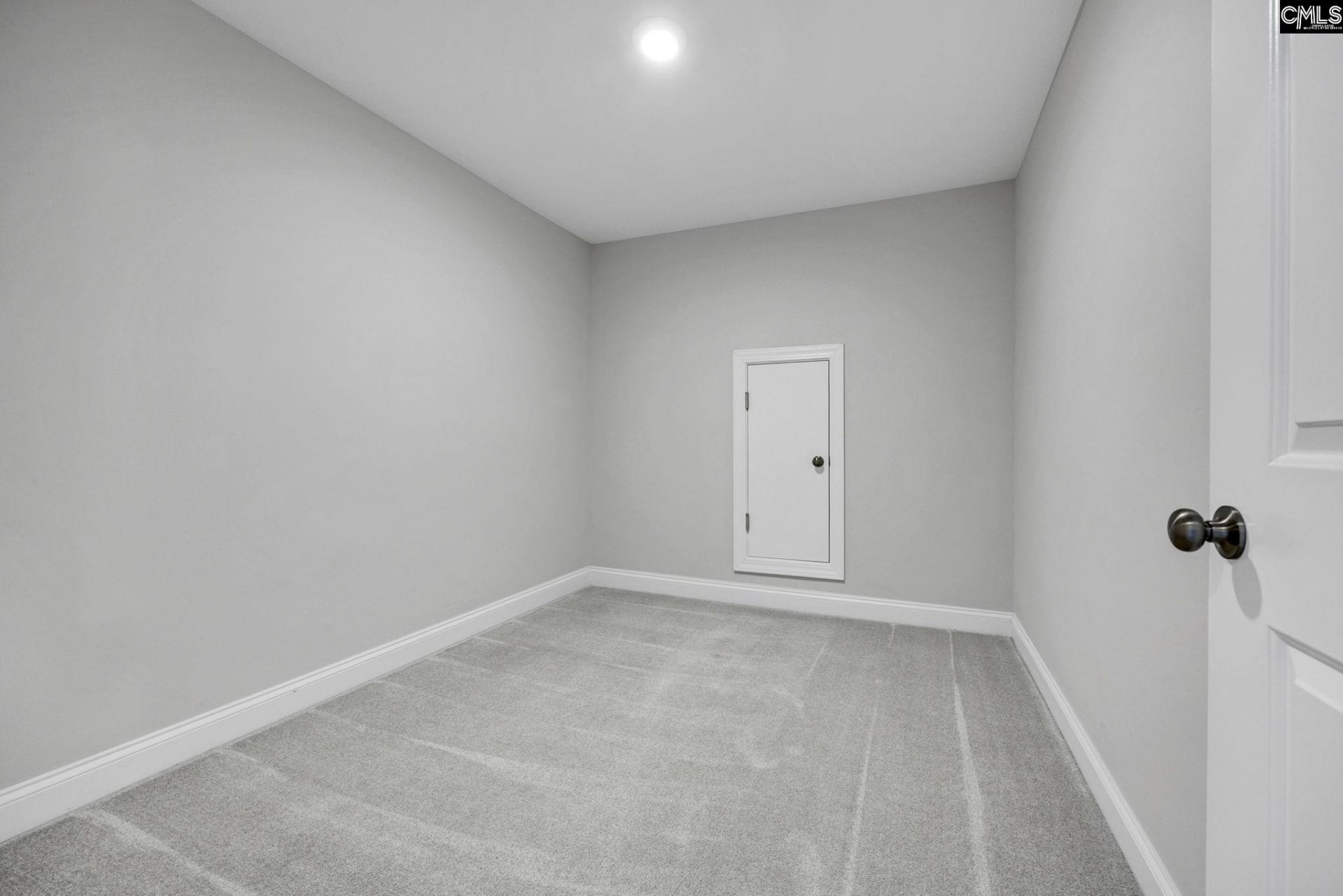 426 Club View Drive  Photo 35