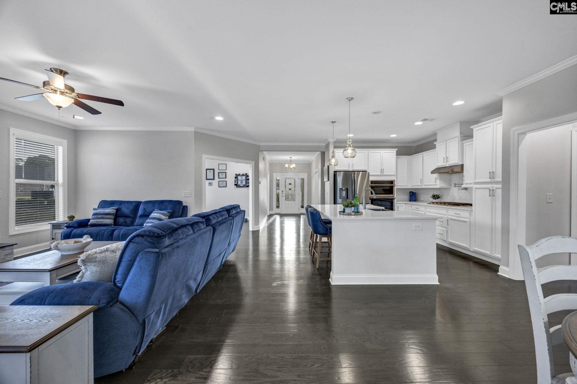 426 Club View Drive  Photo 9